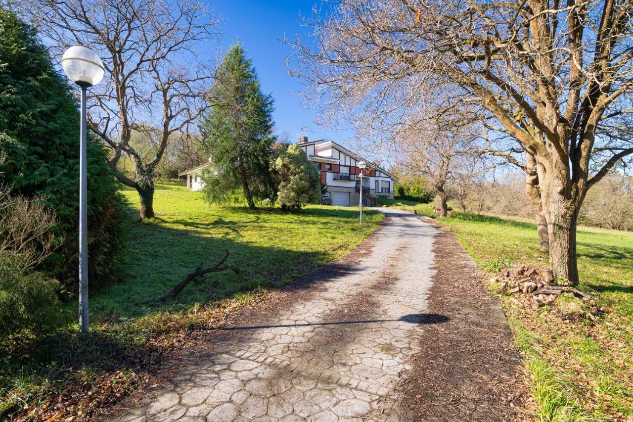 Tranquila Finca Ubicada A 15 Minutos De Bilbao, Aeropuerto Bec Y Playas Laukiz Экстерьер фото